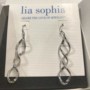 Lia Sophia Jewelry - Lia Sophia SN 122 Lia Sophia Jewelry - Lia Sophia SN 122
